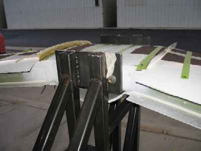 full scale wing load test fixture wing attachment